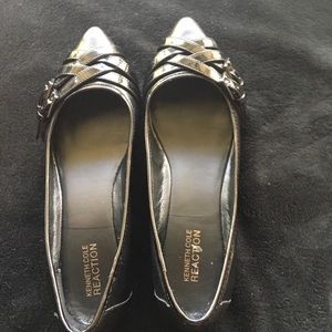 Kenneth Cole work flats